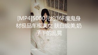 一边揉着妈妈的乳房一边中出 近亲相奸 吹石玲奈