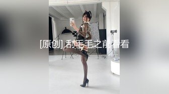 【新片速遞】 淫妻 我在你们集合处舔小芳芳的逼逼好吗 好啊 我在地上舔你逼逼流出来的水 边啪边跟老公视频 对话刺激[137MB/MP4/02:20]