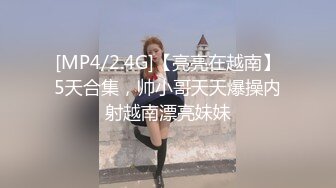 男生梦想的地方 妹子边和舍友聊天边拍她们换衣服 帮你了解女生宿舍的那些事